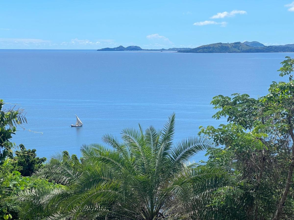 Canopee Lodge Nosy Komba Exteriér fotografie
