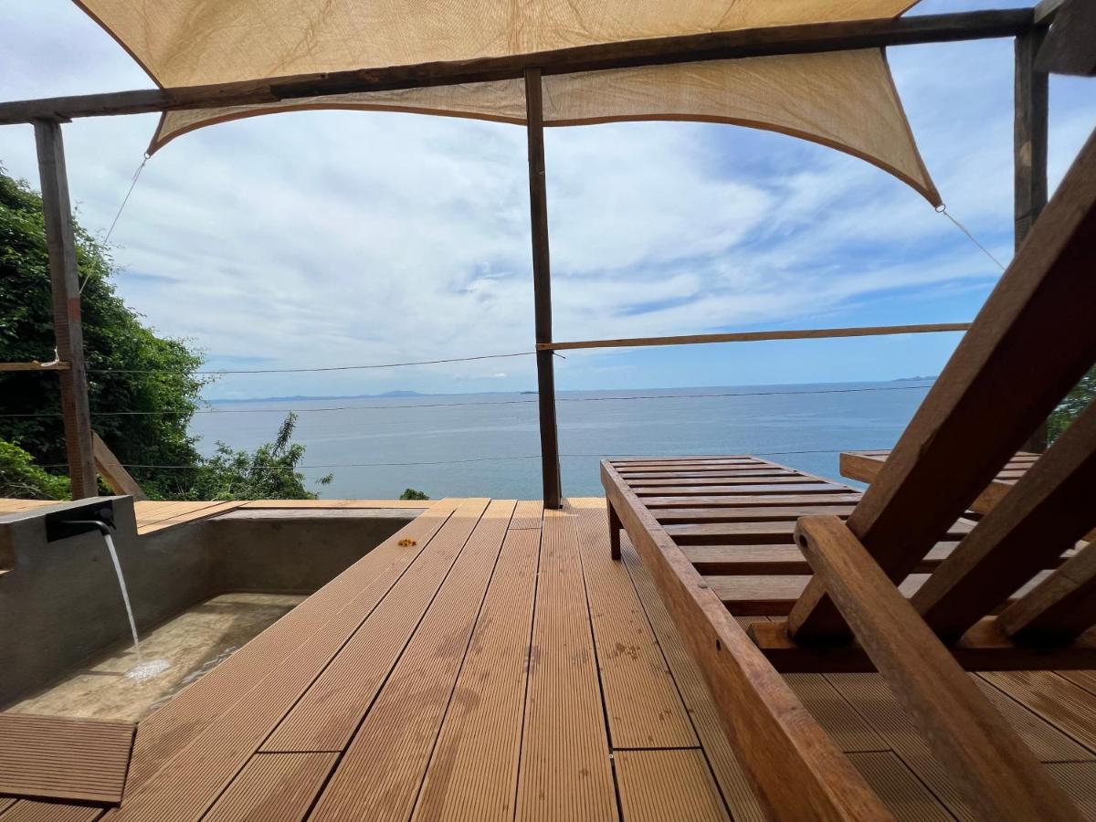 Canopee Lodge Nosy Komba Exteriér fotografie